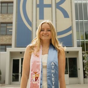 Meet your Posher, Molly